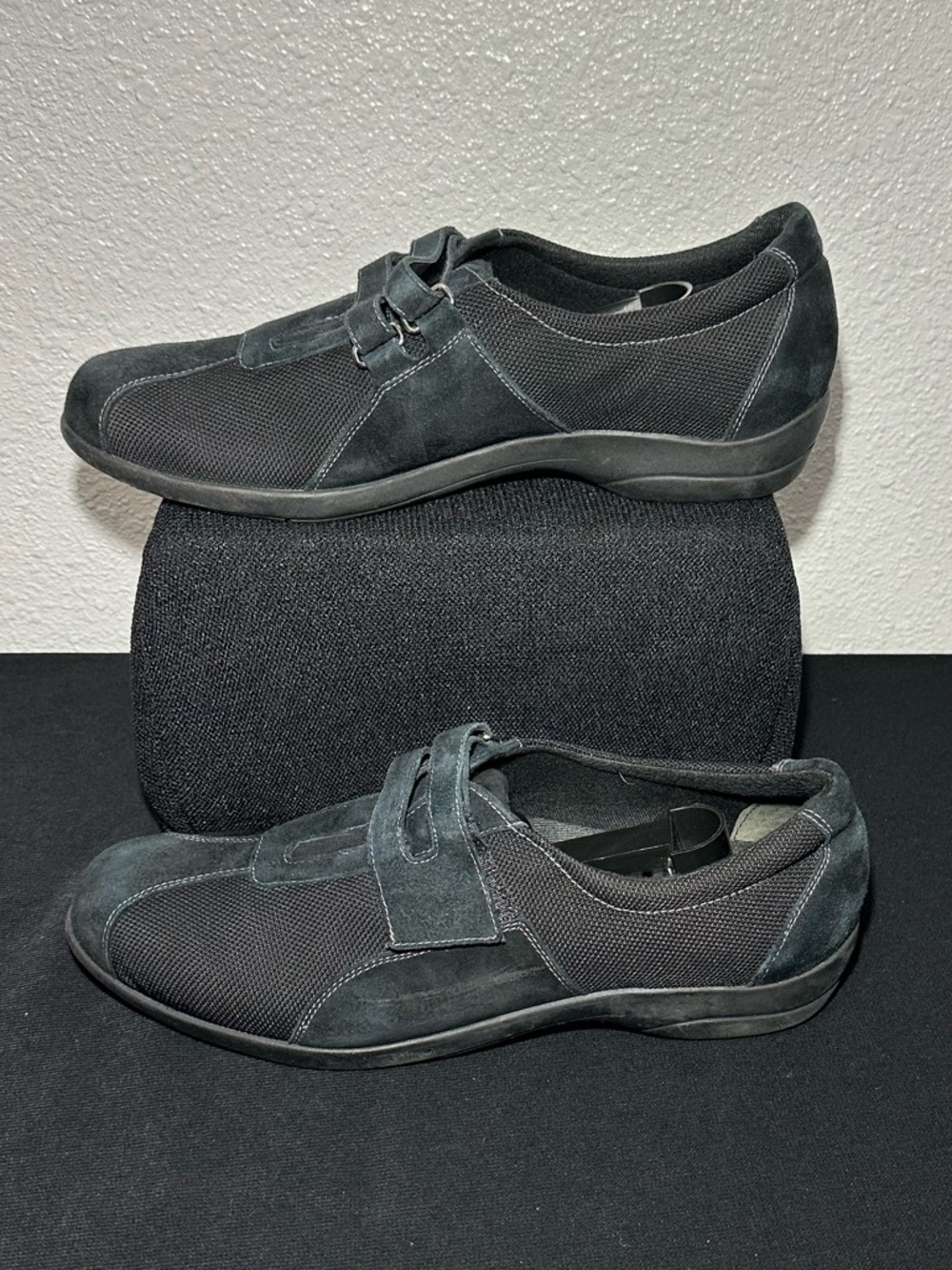 Munro Joliet slip-on sneakers